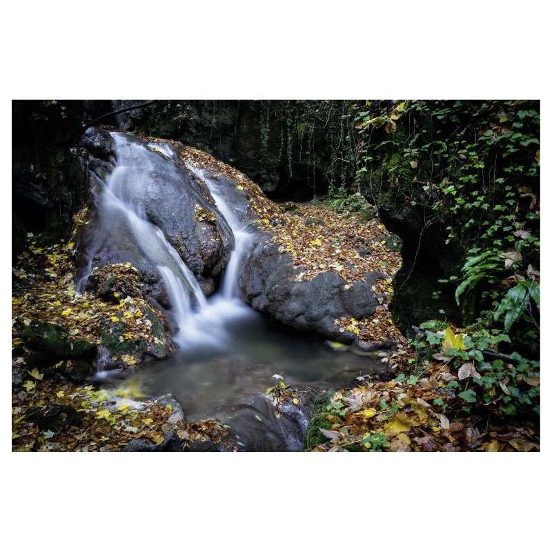 LITTLE AUTUMN WATERFALL canvas - Nature landscape