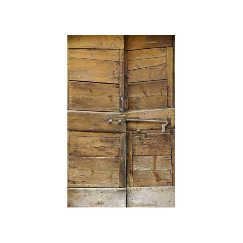 ANTIQUE WOODEN DOOR Wallpaper - Optical illusion wallpaper