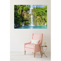 BEAUTIFUL WATERFALL Canvas print