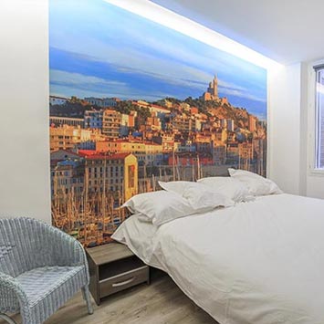 Papier peint panoramique Marseille dans une chambre à coucher