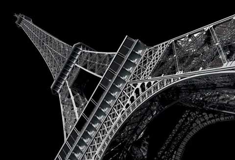 Painting Eiffel Tower