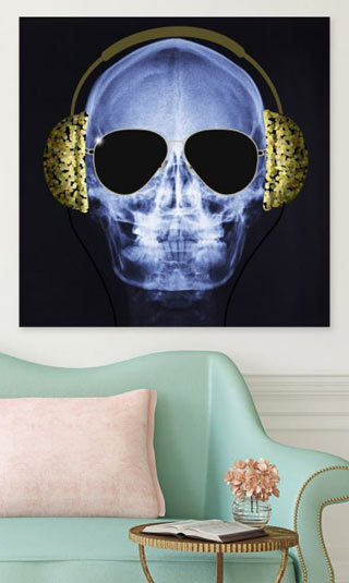 Skull and crossbones design