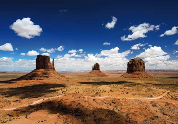 Papier peint désert américain Monument Valley